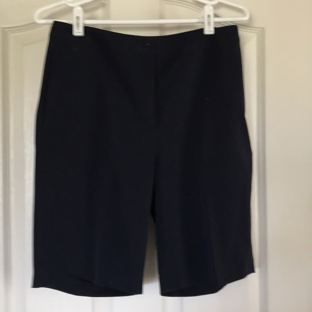 EP Pro Ladies golf shorts, size 4